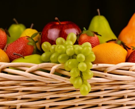fruit-basket-1114060_1920